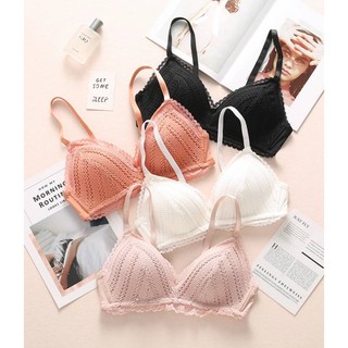 BBC34 เสื้อชั้นใน มาใหม่ บราไร้ขอบไร้โครง SOFT BRA งานสวยเนียนเฉียบ เสื้อในอย่างเดียว