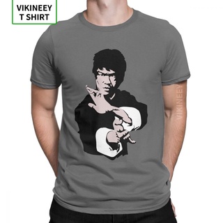 เสื้อยืดผ้าฝ้าย เสื้อยืดผ้าฝ้าย พิมพ์ลายภาพยนตร์ Bruce Lee On His Famous Kung-Fu Jet Kune Do Pose สไตล์จีน สําหรับผู้ชาย