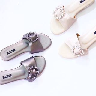 Silvy sandals