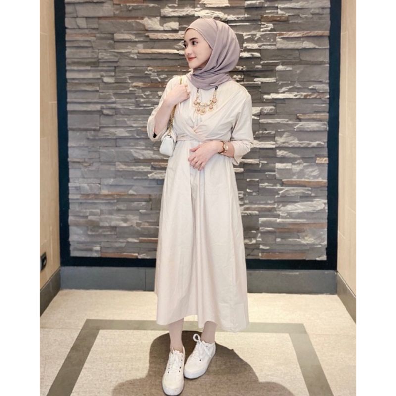 NAOMI DRESS (ไมมิโนลส์)