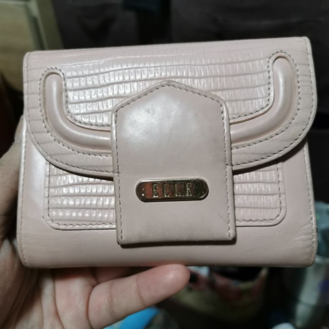 กระเป๋าตังค์​elle​ แท้