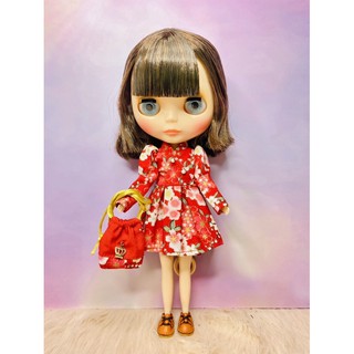 ชุดตุ๊กตาพร้อมส่ง ชุดกี่เพ้าสำหรับตุ๊กตาบลายธ์ Chinese Dress for Blythe 30 CM