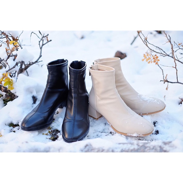 To be warm Ankle Boots