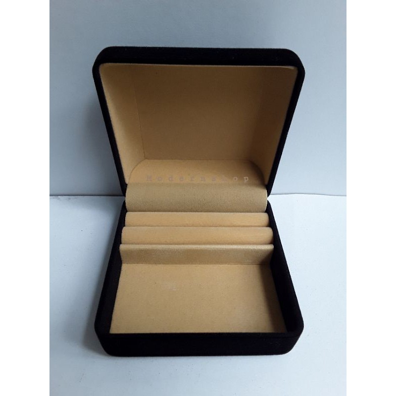 กล่องกำมะหยี่เก็บเครื่องประดับครบเซ็ท สีแฟนซีหรูหรา ขนาด 9×9×5 ซม. - รูปที่ 3