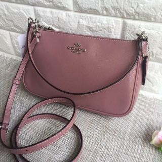 Coach pouch ใหม่แท้100% พร้อมส่ง