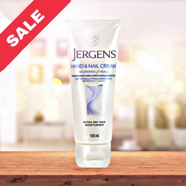 Jergens Hand and Nail Cream 100 ml Extra Dry Skin Moisturiser เจอร์เกนส์ แฮนด์ แอนด์ เนล ครีม