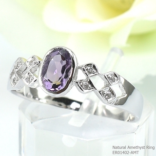 SKJewelryFactory แหวนแอมิทิสต์แท้ ดีไซน์ด้านข้างเป็นลายข้าวหลามตัด ER01402-AMT