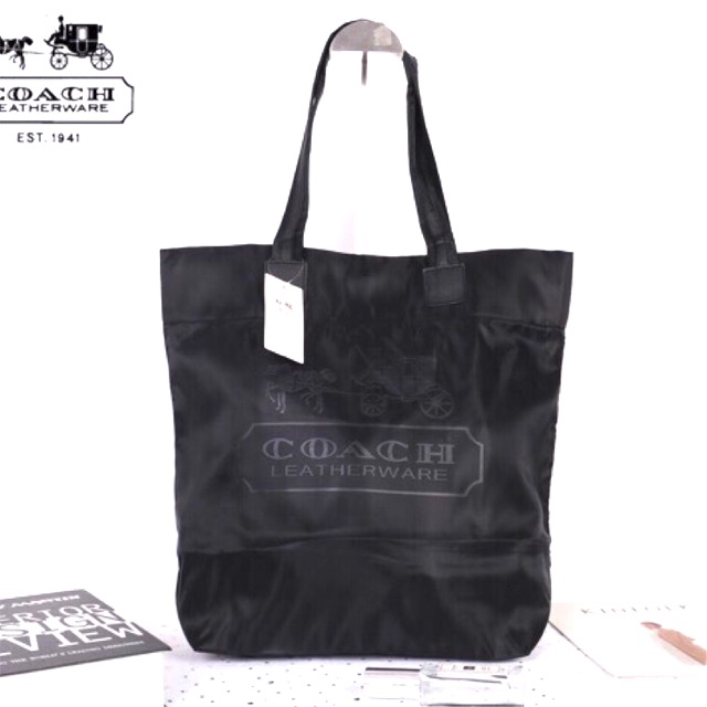 กระเป๋าCOACH รุ่น Nylon Tote Bag