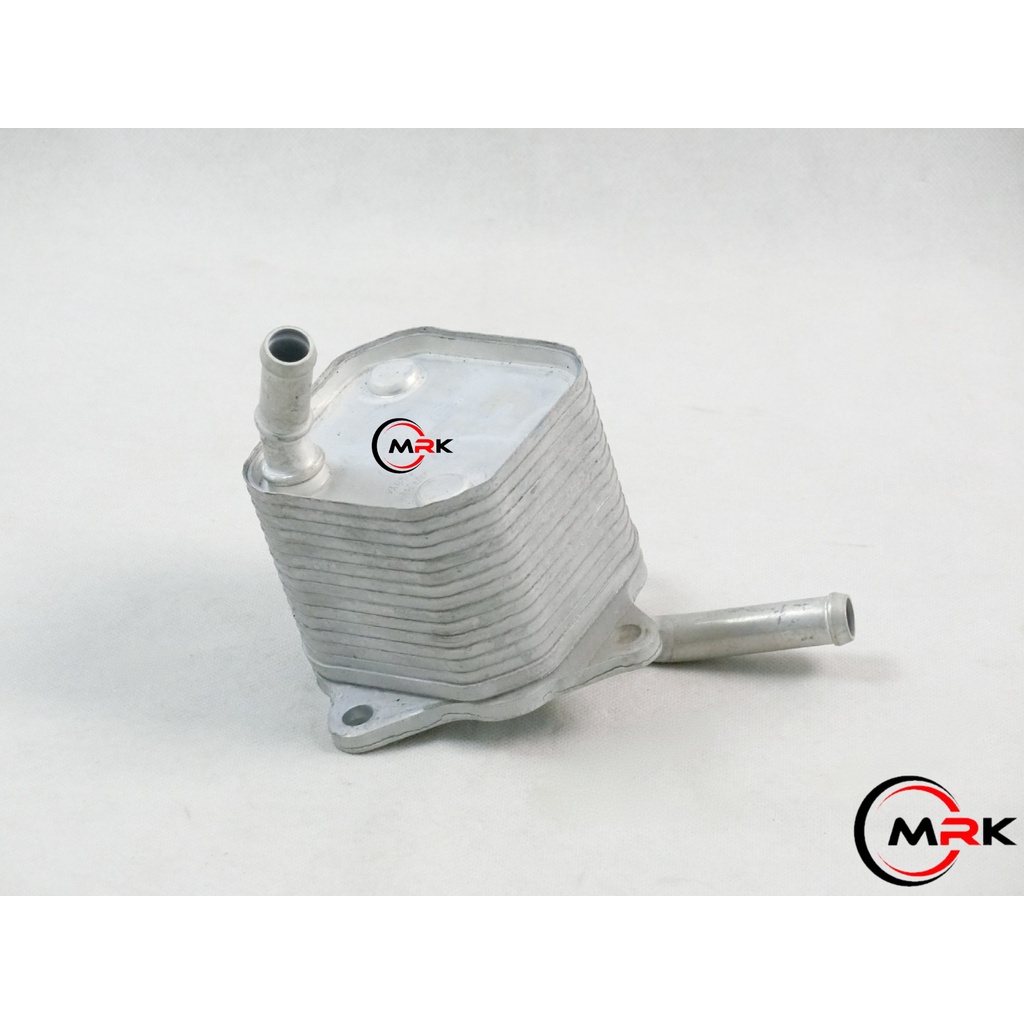 Toyota Hilux REVO ROUGE ROCCO GUN125 GUN126 1GD 1GD-FTV 2GD 2GD-FTV น้ํามันเครื่องยนต์ดีเซล Cooler ใ