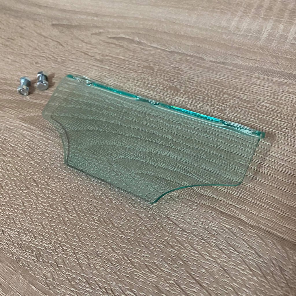 แผ่นกันดีดpcx สำหรับปี2015-2017 HONDA PCX  งานอะคริลิคหนาอย่างดี (มีน๊อตแถม)  มีหลายสีให้เลือก - รูปที่ 2