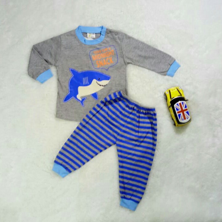 ชุดนอนเด็กผู้ชาย Baby Shark พิมพ์ชุดนอนชุดนอนยาว