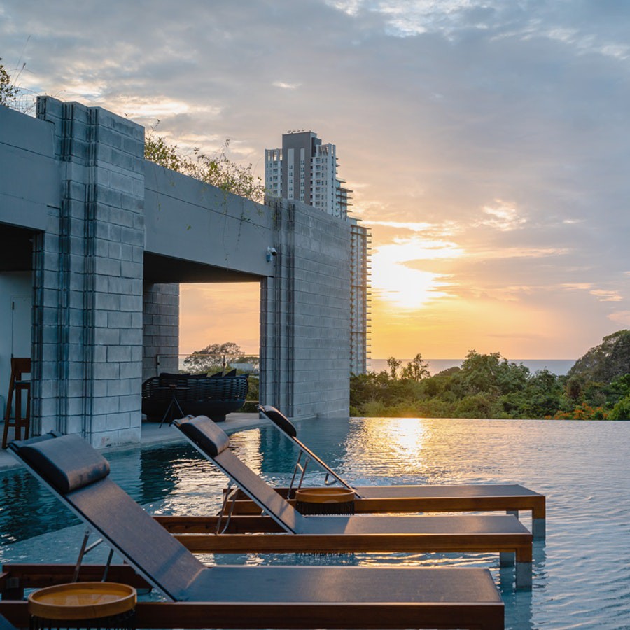 Voucher : Cross X2 Pattaya Oceanphere ห้อง 2 Bedrooms Pool Villa