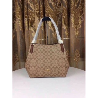 Coach HALLIE SHOULDER BAG IN SIGNATURE