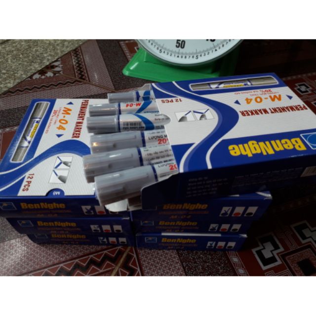 Combo of 05 M04 Ben Nghe ปากกาพู่กันน้ํามัน (ลบไม่ออก)