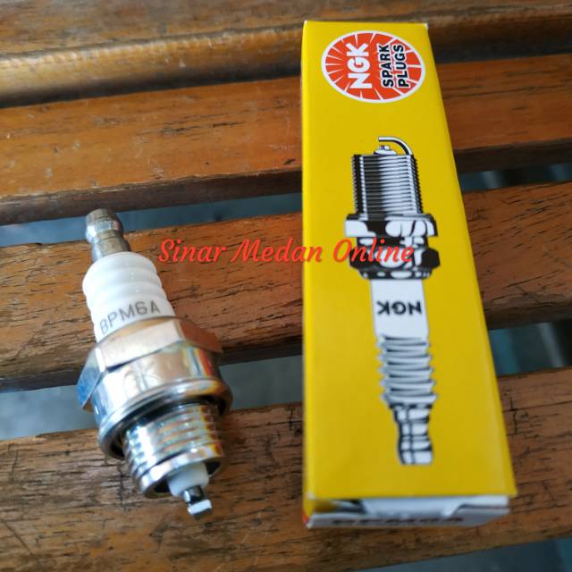 หัวเทียน NGK BPM6A**