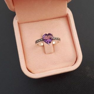 Heart Amethyst Ring แหวนหัวใจอเมทิสต์แนววินเทจ