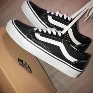 รองเท้าสุดฮิต!!⭐ Vans Old Skool งานพรีเมี่ยม ใส่กับอะไรก็เท่ห์