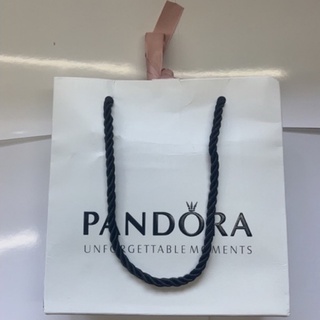 ถุงกระดาษPandora พร้อมโบส์สีชมพู