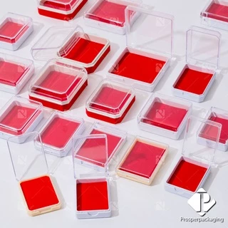 กล่องพลาสติกใส่พระ เหรียญ เข็มกลัด หรือสินค้า อื่นๆได้หลากหลาย ภายในเป็นแบบปูเรียบ มีโฟมบุผ้ากำมะหยี่รอง เพิ่มมูลค่า