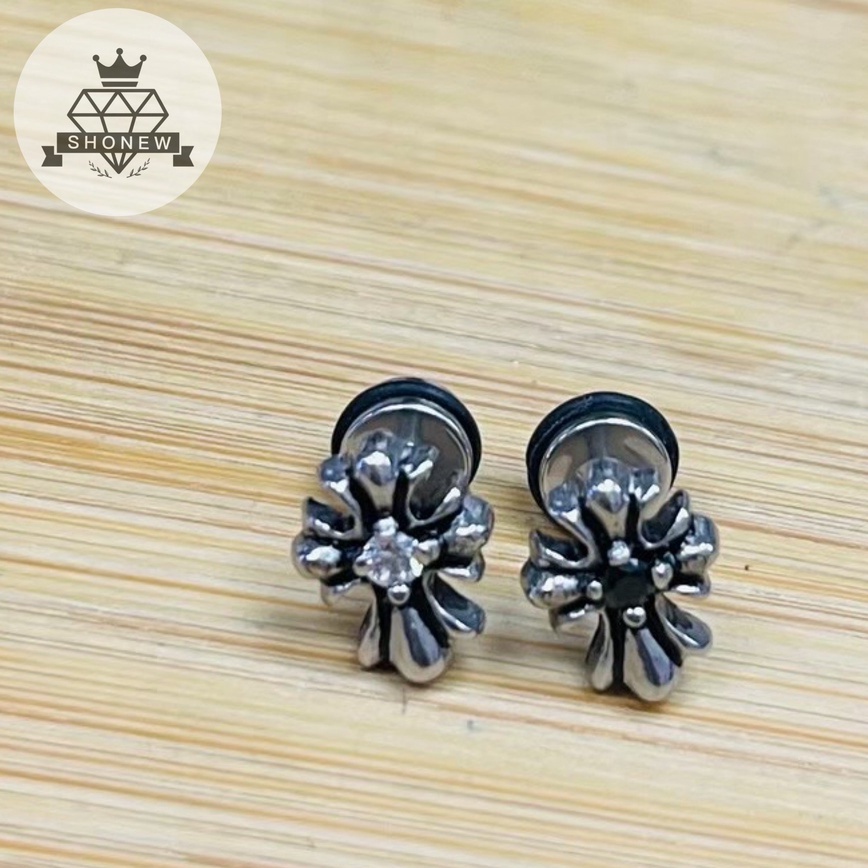 จิวหูกางเขน สไตล์โครมอาร์ท Cross Chrome Hearts  จิวเกาหลี วินเทจ, เท่, ร็อก วัสดุ Stainless Steel สแตนเลสแท้