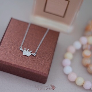 JEWELLYN Lil Crown Necklace