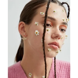 Julys - dahlia earrings