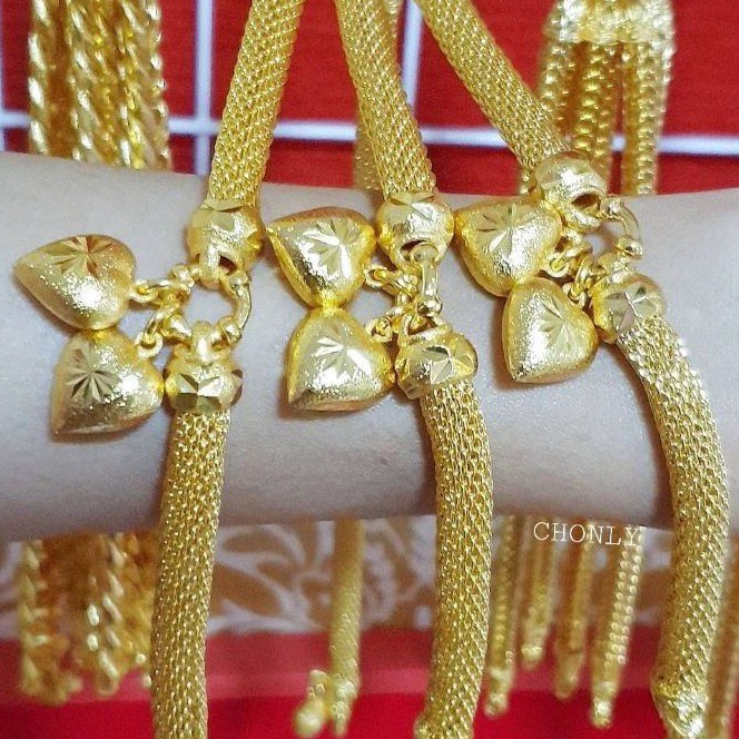 สร้อยข้อมือทองไมครอนจี้หัวใจ2ดวง งานดีคุณภาพเหมือนแท้ ใส่ติดตัวได้ตลอด ไม่ลอกไม่ดำ( มีบริการเก็บเงินปลายทางนะครับ )