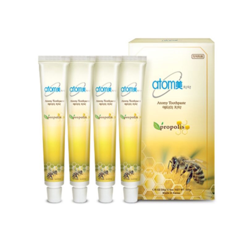 อะโทมี่ ยาสีฟันเนื้อเจลใส Green tea & Propolis หลอดเล็ก 50 กรัม