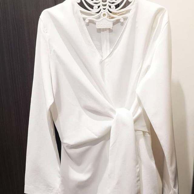 เสื้อ จากtshoppp แบรนด์