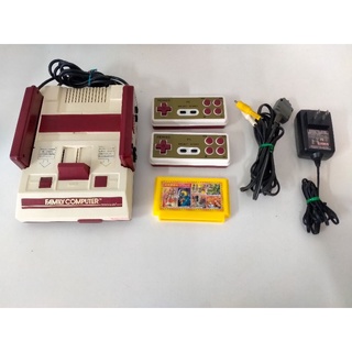 เครื่องเกม Famicom แท้ Japan ระบบAV SFC พร้อมจอยไรสายเครื่องแท้เครื่องเดียวที่มีจอยไรสายติดตั้งมาให้ด้วย