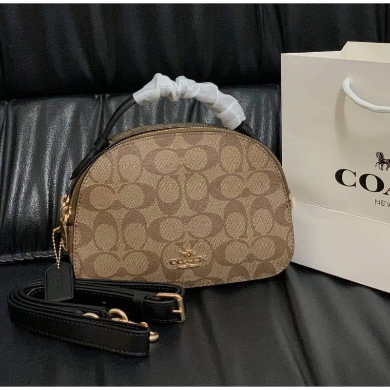 Coach​ outlet​ ของแท้100%
