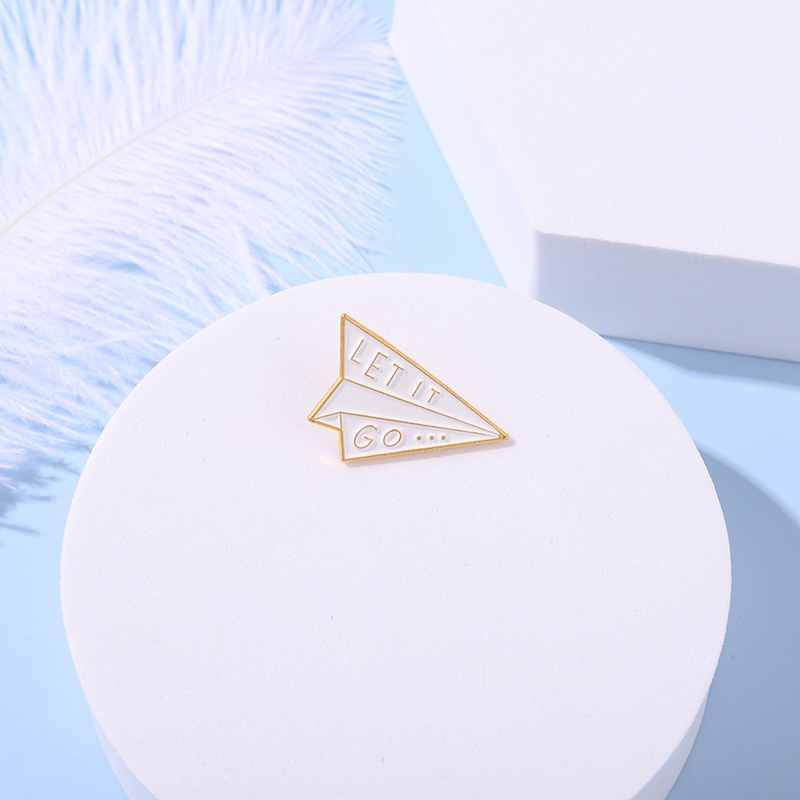น่ารัก Let It Go กระดาษ เครื่องบิน เคลือบ Pin มินิ เครื่องบิน เข็มกลัด ตรา ปกเสื้อ การ์ตูน เครื่องประดับ ของขวัญสําหรับเด็ก เพื่อน