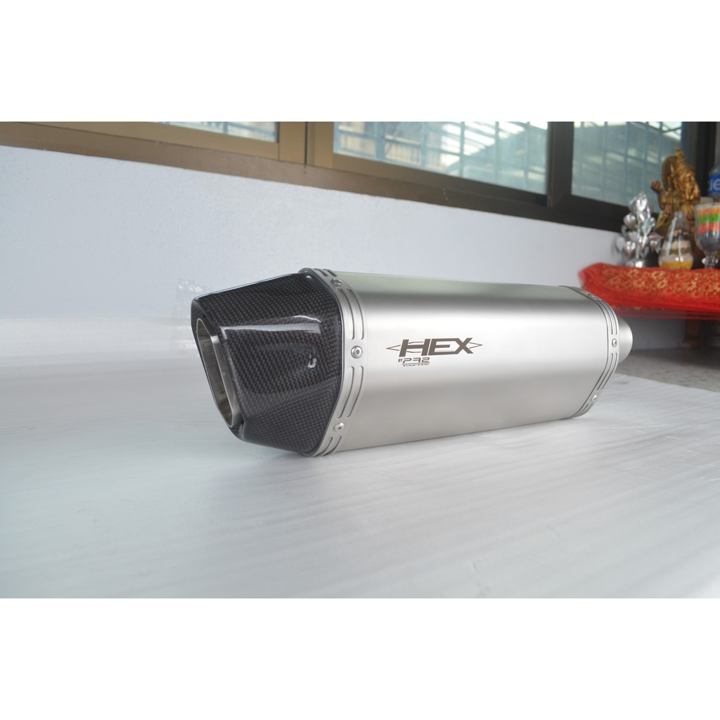 PR2 ปลายท่อ HEX TITANIUM COLOR 18 นิ้ว