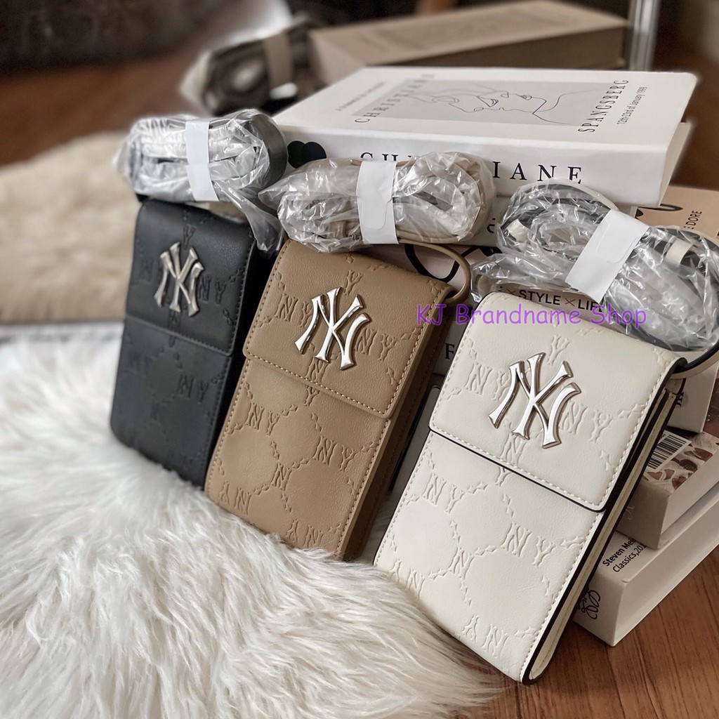 MLB monogram embo phone pouch กระเป๋าสะพายข้าง โลโก้ NY 🤎🤍 #3