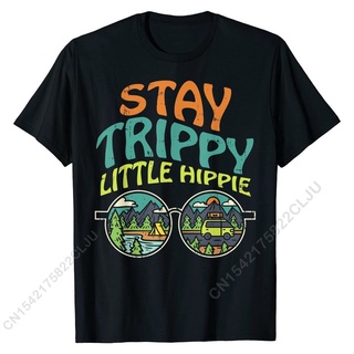 ถูกสุดๆเสื้อยืด ผ้าฝ้าย พิมพ์ลายแว่นตา Stay Trippy Little Hippie แฟชั่นฤดูร้อน สําหรับผู้ชายรหัสเต็ม