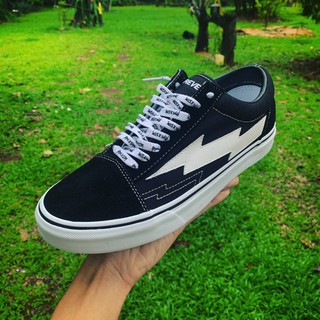 (สินค้าพร้อมจัดส่ง) Revenge x Storm Japan version Black