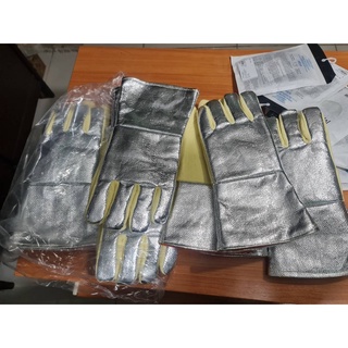 ถุงมือกันไฟ High Temp glove 400C  สินค้าผลิตจาก ญี่ปุ่น