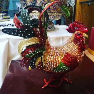 ไก่ประดับงานฝีมืองานโชว์ของขวัญความหมายดี