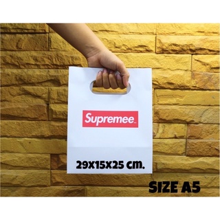 ถุงกระดาษสีขาว พิมพ์สีแดง SIZE A5 หูในตัว ใส่ของทั่วไป กิ๊ฟช๊อป เครื่องสำอาง ของจุกจิก กล่องขนม อื่น ๆ