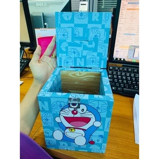 โดเรม่อนกระปุกออมสินกล่องไม้​กล่องTIPBOXกล่องเก็บของโดเรม่อนน่ารัก​(doraemon)​🌠🌠มาพร้อมตัวล๊อคกุญแจ แบบเปิดและปิดฝา