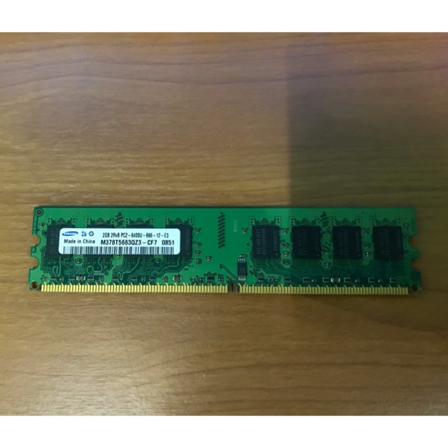 RAM DDR2 666 2GB Samsung 16 Chips