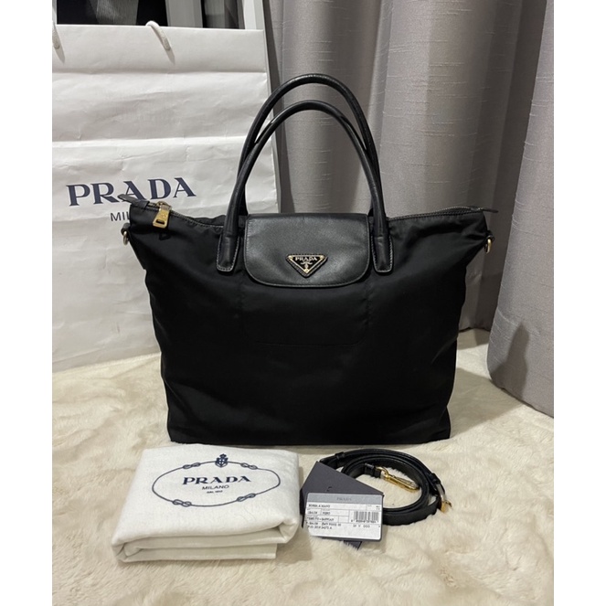 Prada Tessuto Saffiano สีดำ Nero yr.16 / Sz.12”x13”