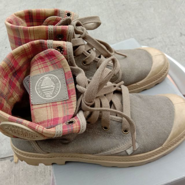 รองเท้าผู้หญิง paradium ,มือ 2