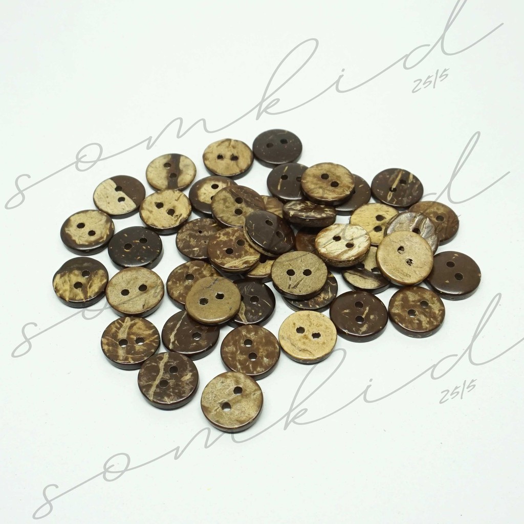 somkid กระดุมกะลามะพร้าวแท้ 100% size 20mm(32L), 23mm(36L), 25mm(40L)เคลือบเงา 2 รูแซ็กเครื่องได้