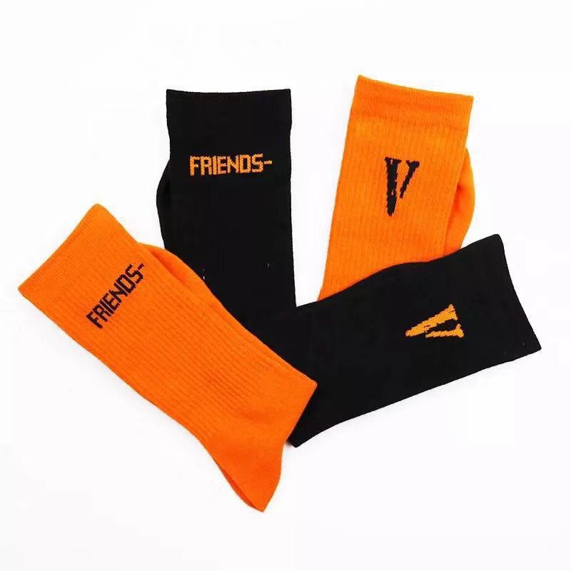 ถุงเท้า VLONE เท่สุดซอยกว่านี้ไม่มีแล้ว