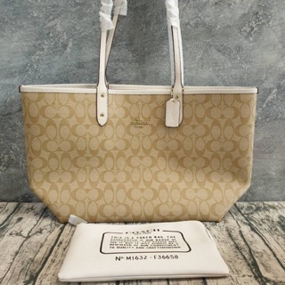 COACH REVERSIBLE CITY TOTE IN SIGNATURE  (COACH F36658)