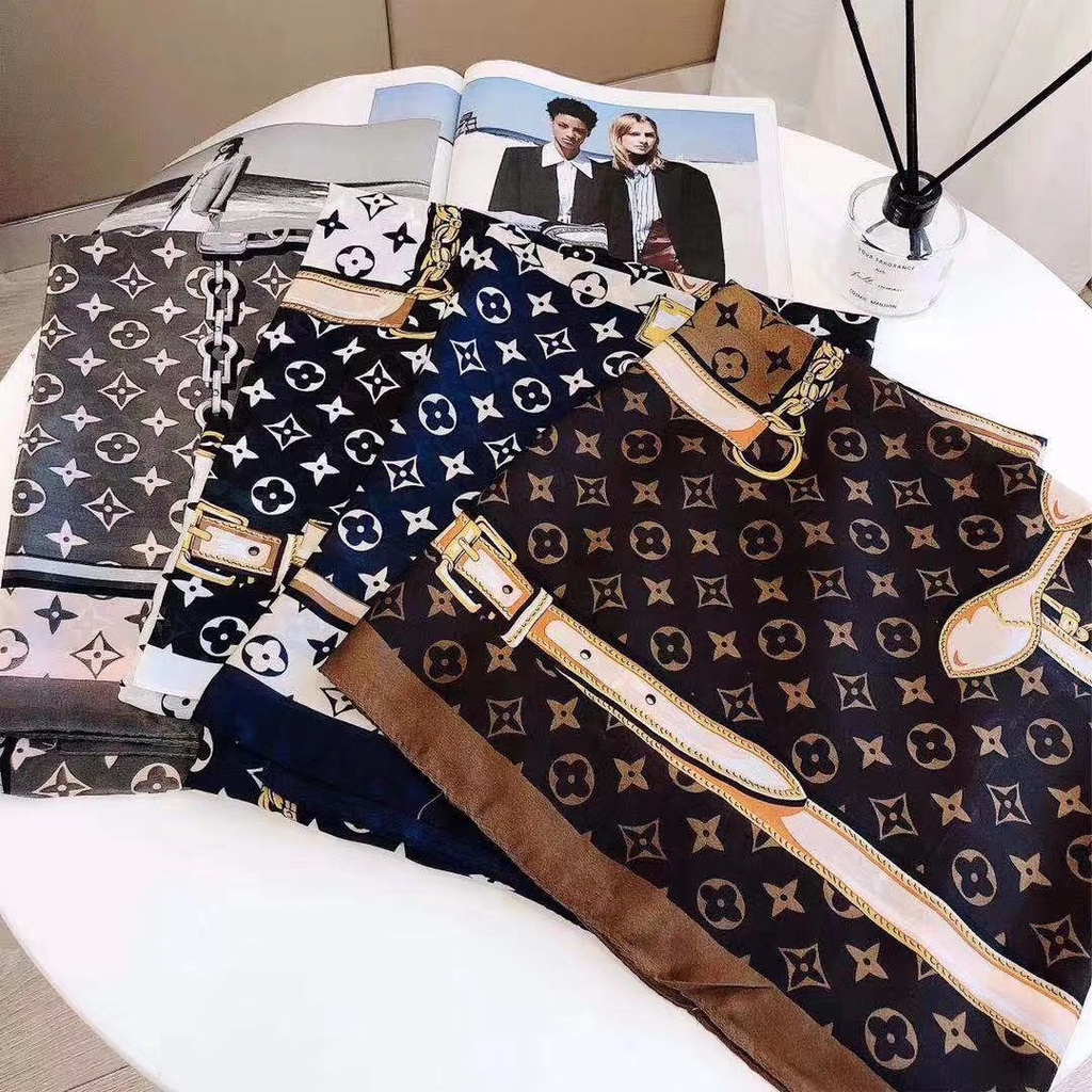 💝ผ้าพันคอ💟 ผ้าคลุมไหล่ Lv 4 สี💝ส่งจากไทย 🇹🇭แบรนด์เนม ป้ายแบรนด์ LVขนาด170×80cm.สวย หรู ผ้า silk sati