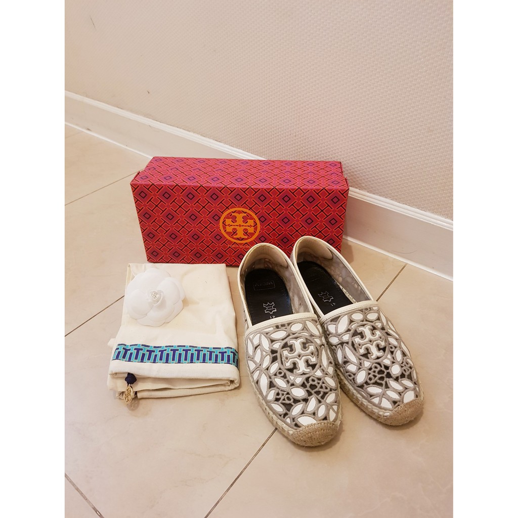 tory burch rhea lace sneakers