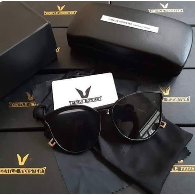 แว่นตา gentle monster อุปกรณ์ครบกล่อง⭐️