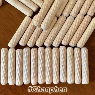 (50 ชิ้น) เดือยไม้เกลียวเฉียง เส้นผ่าศูนย์กลาง 6 มม.(0.6 ซม.) ผลิตจากไม้ยางพารา มีหลายขนาดความยาวให้เลือก